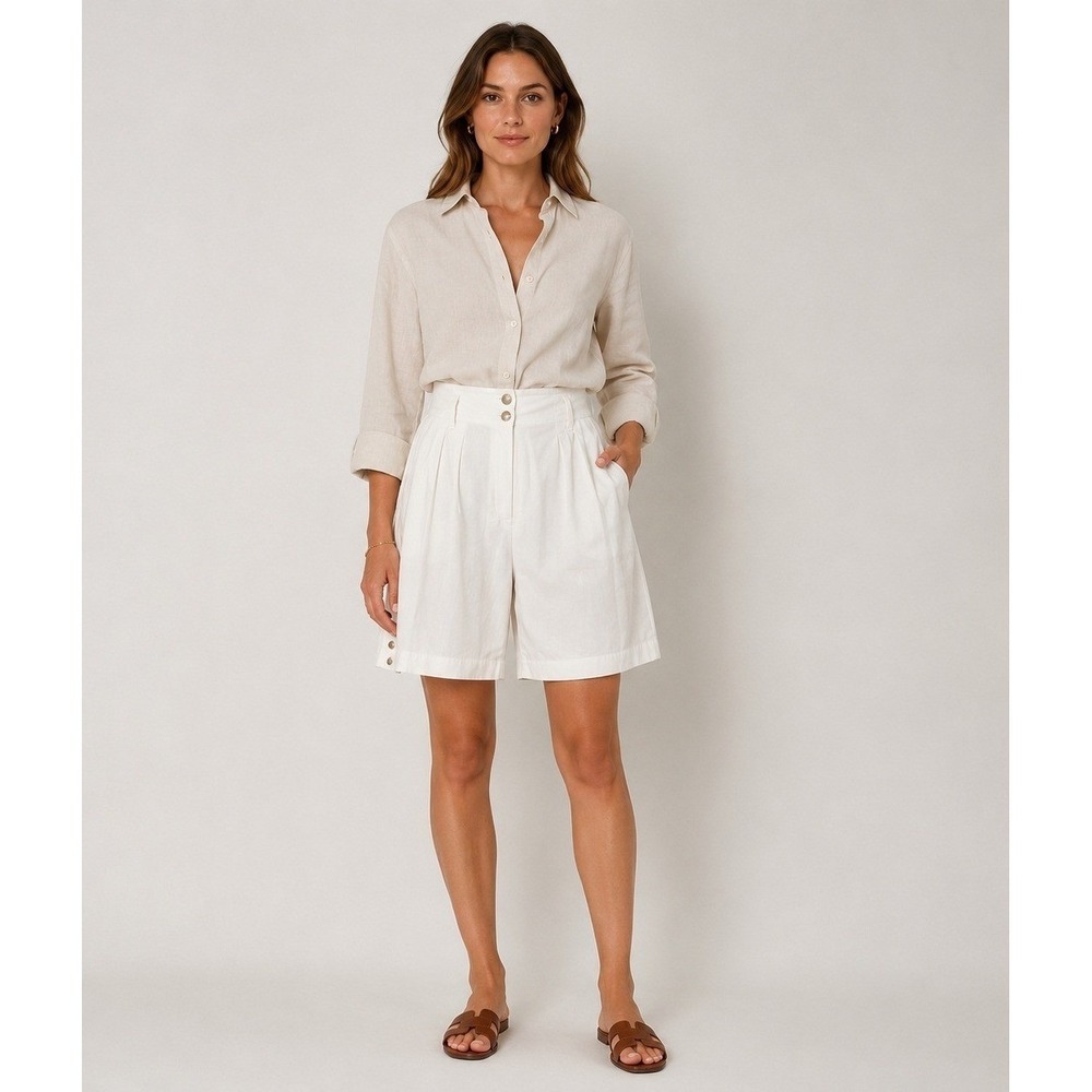 Vintage Laurel by Escada Bermuda Shorts 42 White Cotton High Waist Pleated